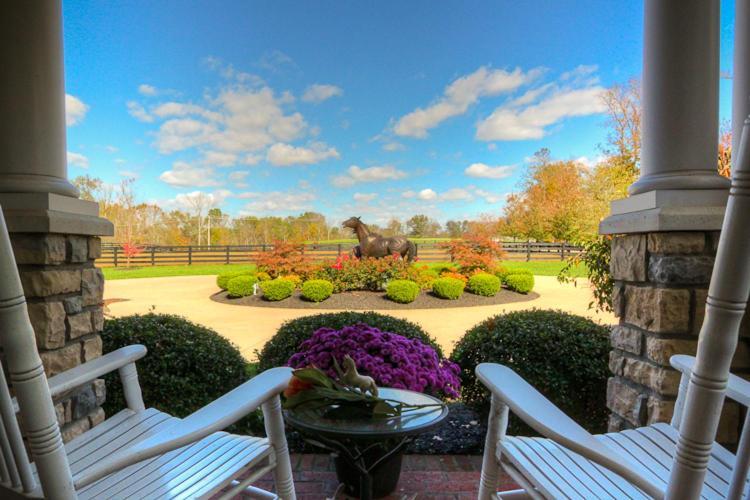 Bluegrass Country Estate Bed & Breakfast La Grange Exterior photo